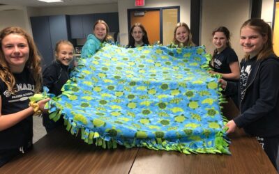 Middle School Students Help make Fleece Tie Blankets
